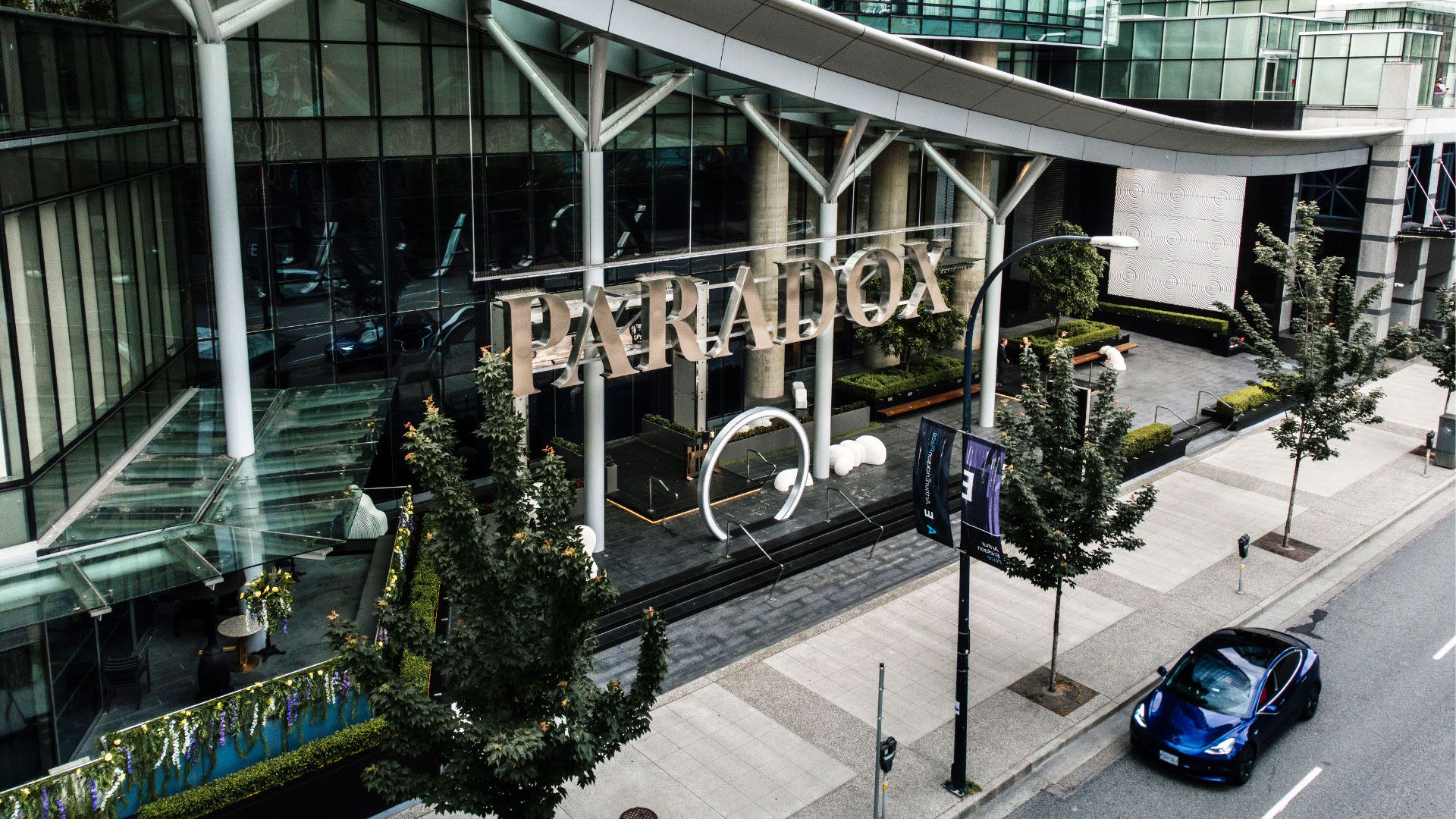 Paradox Hotel